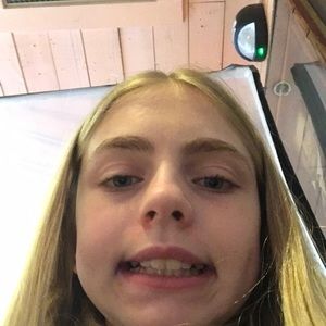 Meet your Posher, Angelyn